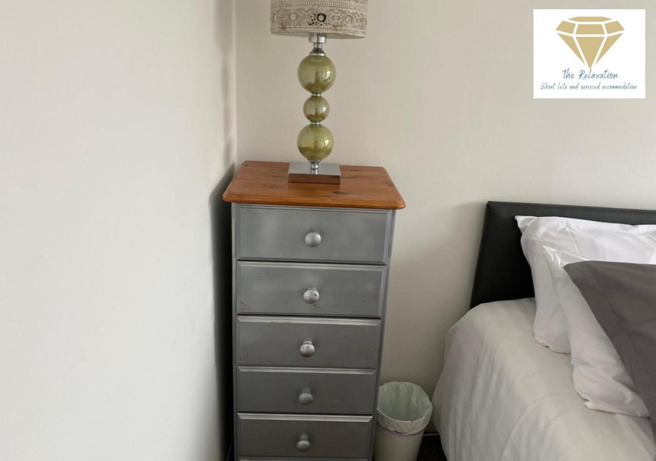 2 Bed Apartment-5 Guests - Business-Relocation-Parking - The Brighton Short Stay & Serviced Apartments ภายนอก รูปภาพ