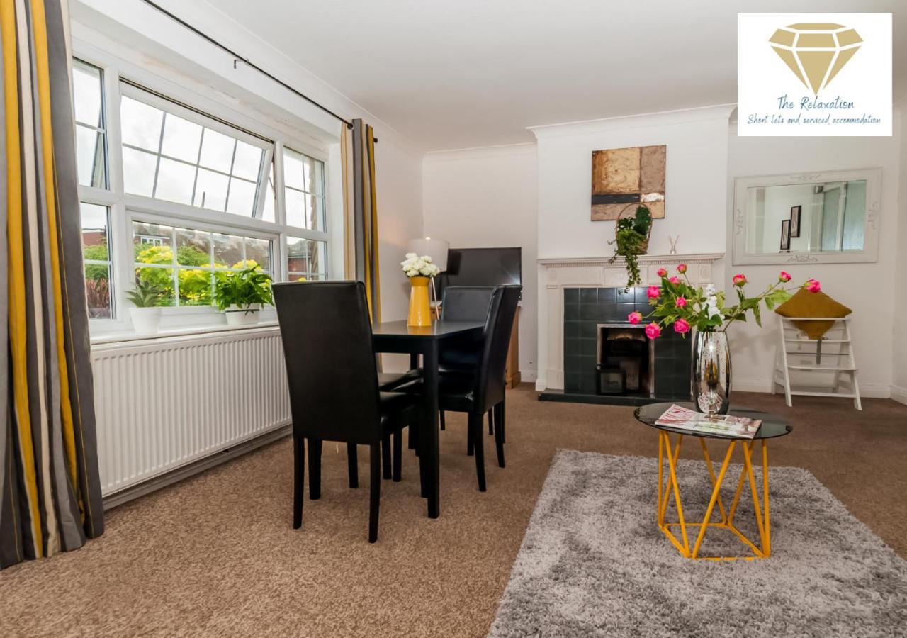 2 Bed Apartment-5 Guests - Business-Relocation-Parking - The Brighton Short Stay & Serviced Apartments ภายนอก รูปภาพ