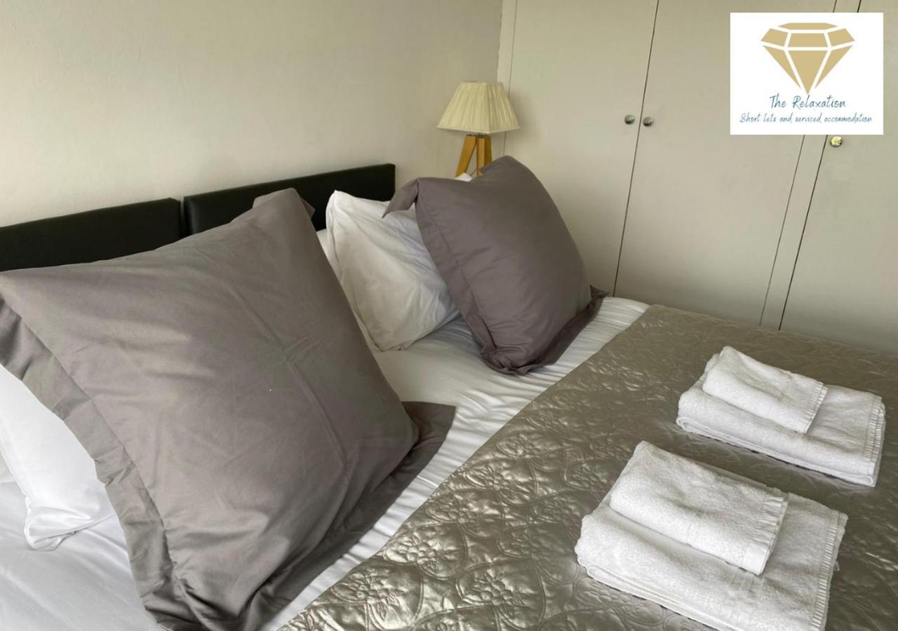 2 Bed Apartment-5 Guests - Business-Relocation-Parking - The Brighton Short Stay & Serviced Apartments ภายนอก รูปภาพ