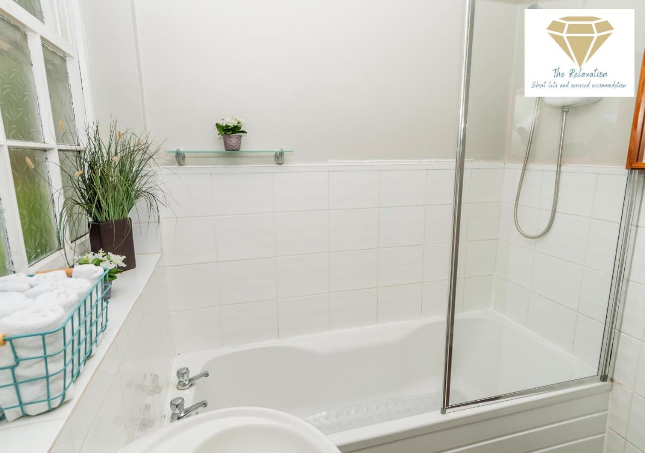 2 Bed Apartment-5 Guests - Business-Relocation-Parking - The Brighton Short Stay & Serviced Apartments ภายนอก รูปภาพ