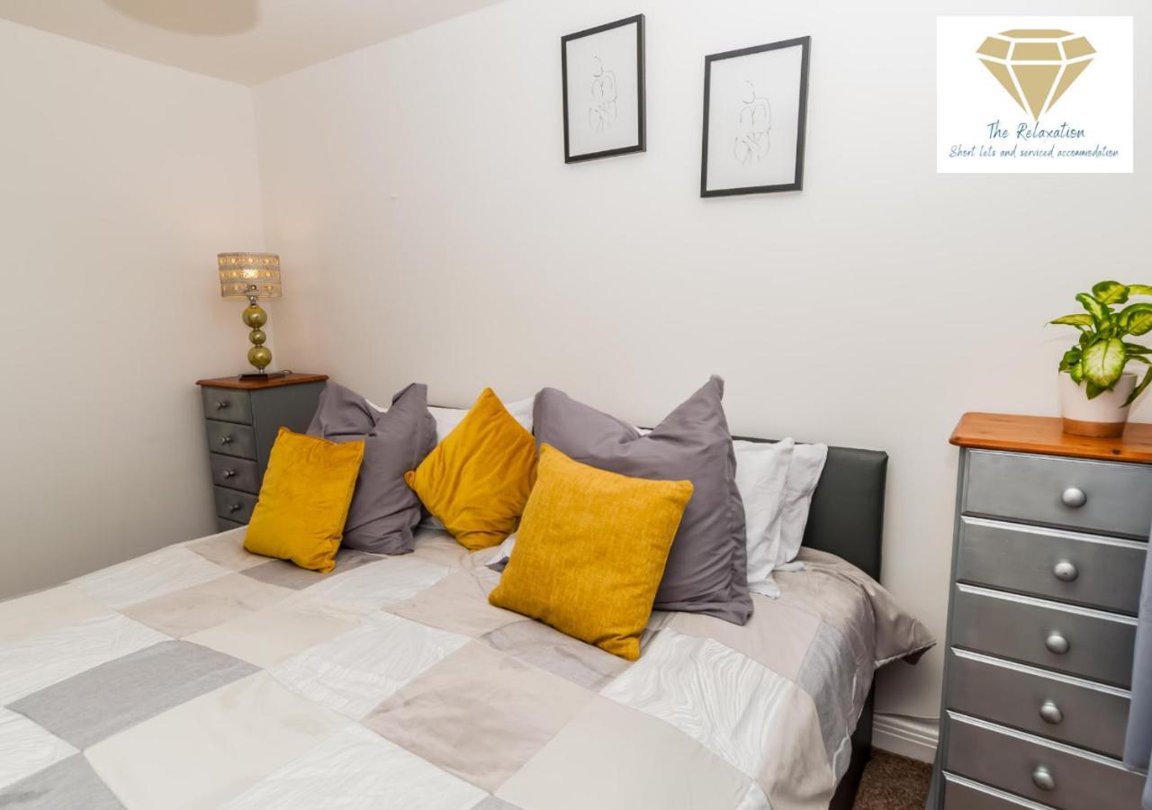 2 Bed Apartment-5 Guests - Business-Relocation-Parking - The Brighton Short Stay & Serviced Apartments ภายนอก รูปภาพ