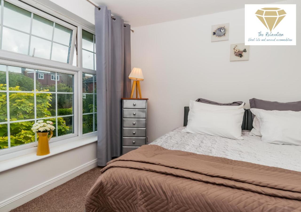 2 Bed Apartment-5 Guests - Business-Relocation-Parking - The Brighton Short Stay & Serviced Apartments ภายนอก รูปภาพ
