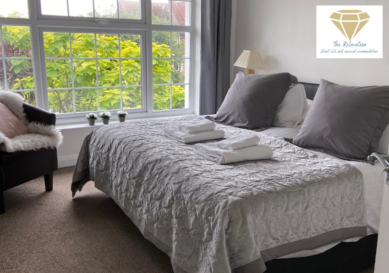 2 Bed Apartment-5 Guests - Business-Relocation-Parking - The Brighton Short Stay & Serviced Apartments ภายนอก รูปภาพ