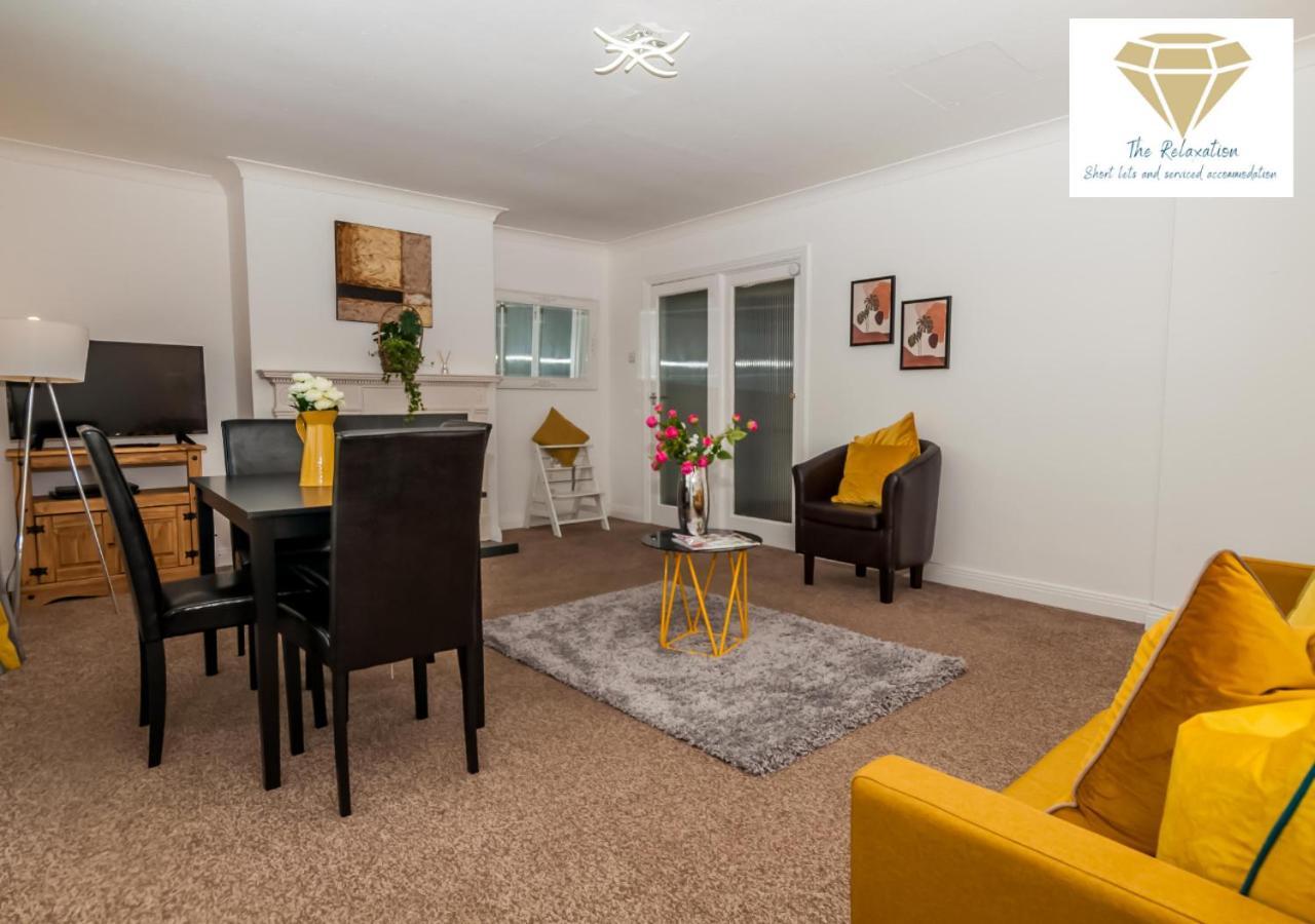 2 Bed Apartment-5 Guests - Business-Relocation-Parking - The Brighton Short Stay & Serviced Apartments ภายนอก รูปภาพ
