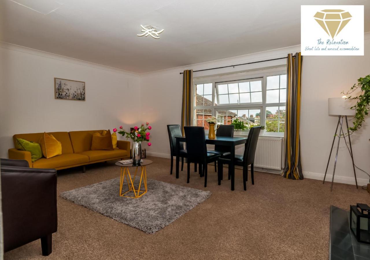 2 Bed Apartment-5 Guests - Business-Relocation-Parking - The Brighton Short Stay & Serviced Apartments ภายนอก รูปภาพ